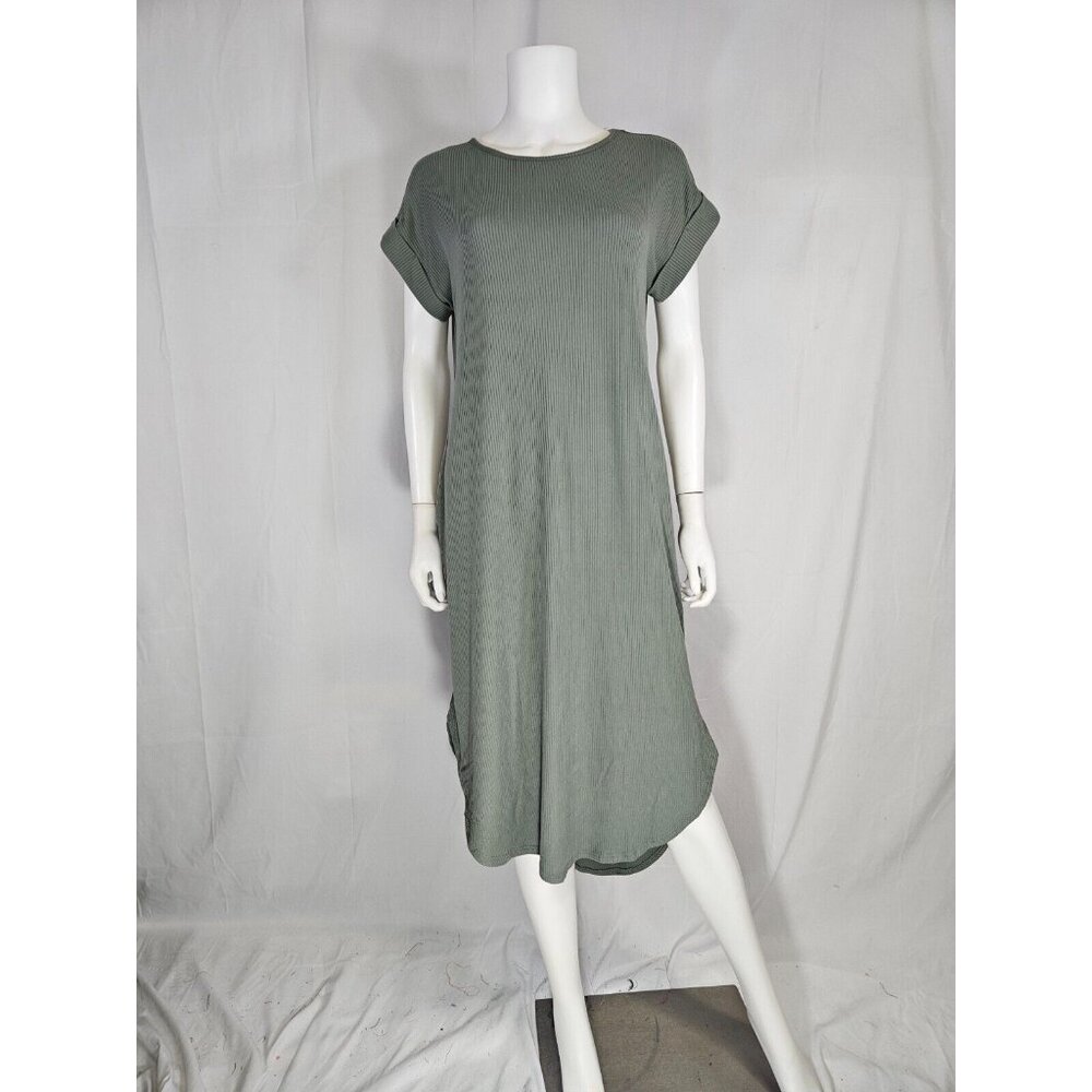 Entro Sage Ribbed Short Sleeve Round Neck Side Slit Maxi Dress